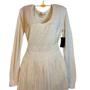 NWT-Debbie Morgan Cream Sequined V‎ Neck Sweater Long Sleeve Size M